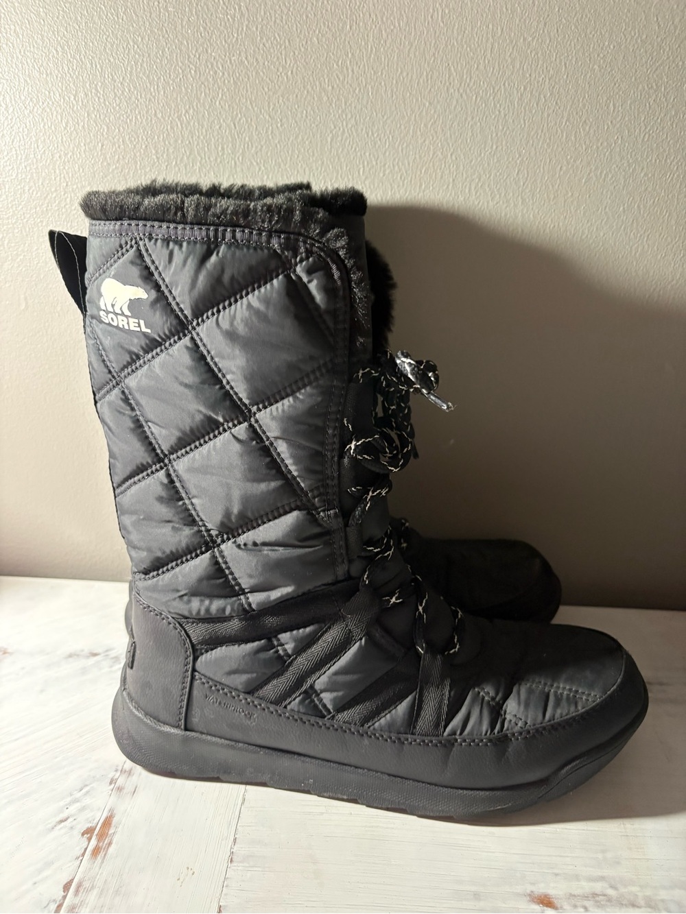 Sorel Black Quilted Faux Fur Lace-Up Winter Boot